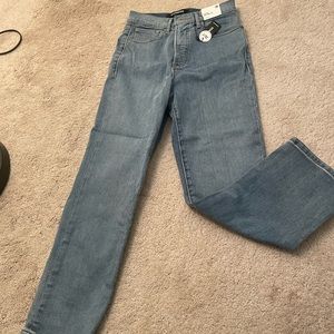 Women’s jeans